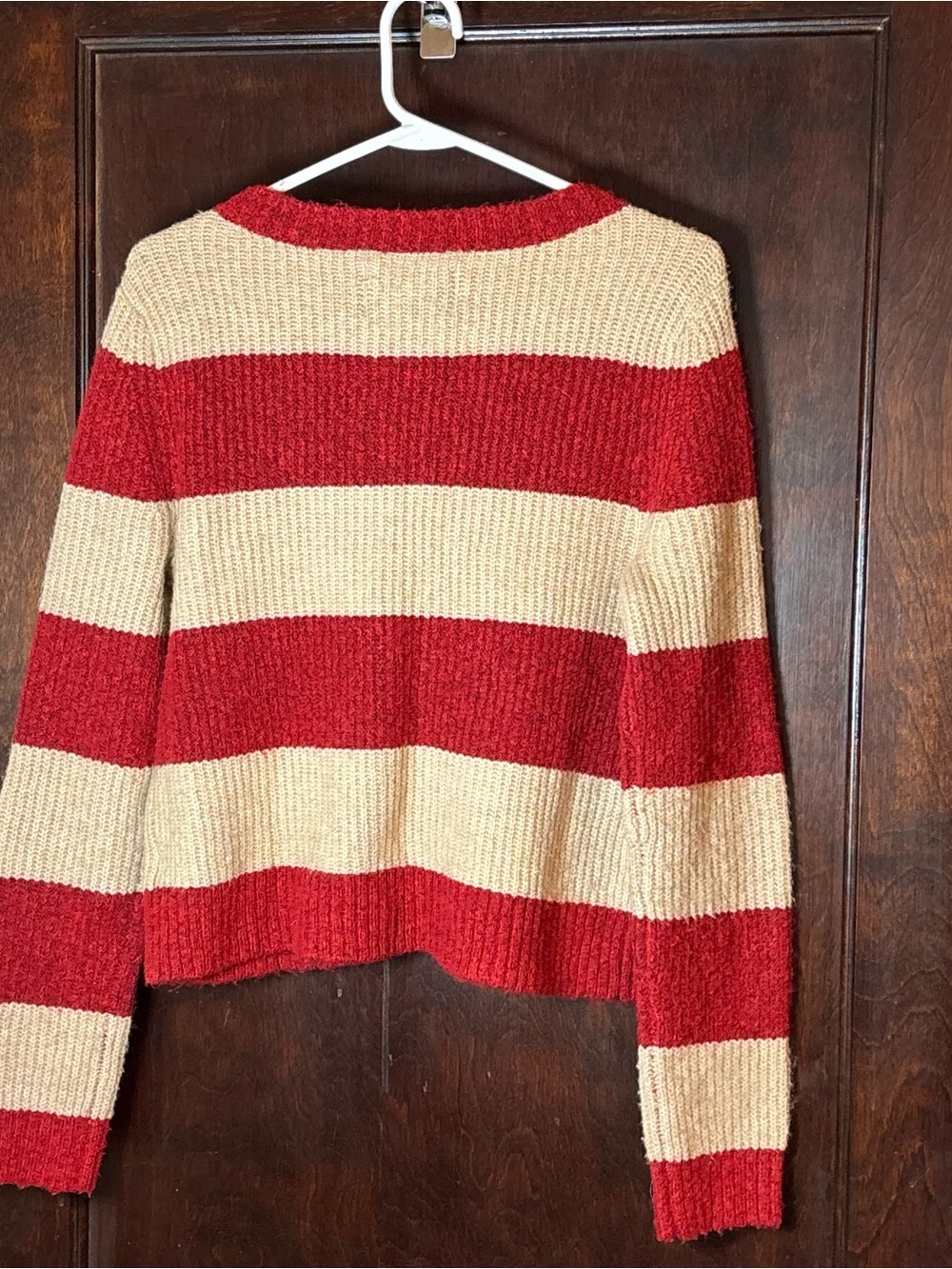 American Eagle Women’s Sweater Size Medium Cardigan Red and Cream Striped V-Neck - Picture 2 of 7